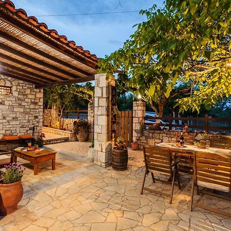 Petalidi Olive Garden Stone House Near The Beach エクステリア 写真