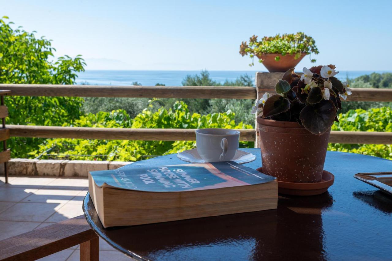 Petalidi Olive Garden Stone House Near The Beach エクステリア 写真