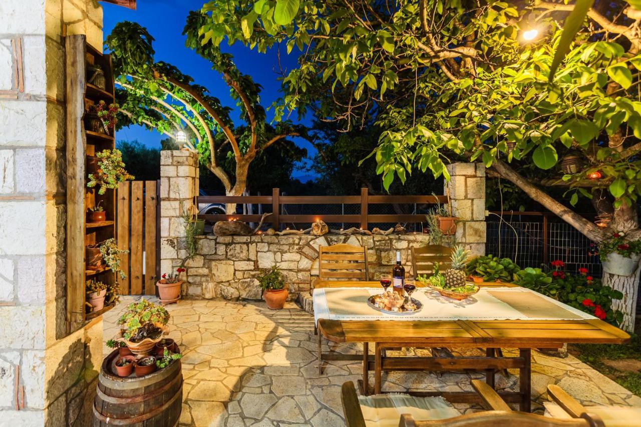 Petalidi Olive Garden Stone House Near The Beach エクステリア 写真